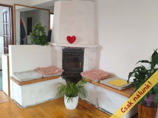 Eladó 240 m²-escsaládi ház Budakeszi, Barackvirág utca: 219'000'000 Ft