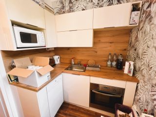 Eladó 161 m²-esüzlethelyiség utcai bejárattal Budakeszi, Központ: 88'900'000 Ft