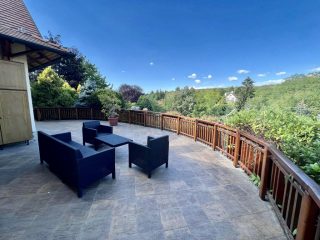 Eladó 313 m²-escsaládi ház Budakeszi, Makkosi utca: 279'900'000 Ft