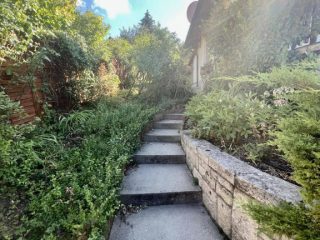 Eladó 313 m²-escsaládi ház Budakeszi, Makkosi utca: 279'900'000 Ft