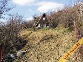 Eladó 700 m²-estelek Budaörs, Harkály utca: 89'500'000 Ft
