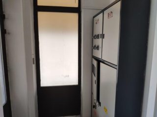 Eladó 430 m²-esüzlethelyiség utcai bejárattal Budaörs, Szabadság út: 220'000'000 Ft