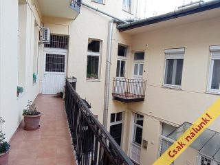 Eladó 58 m²-estársasházi lakás I. Kerület (Gellérthegy) , Gellérthegy utca: 76'800'000 Ft