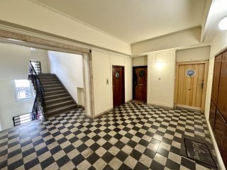 Kiadó 51 m²-estársasházi lakás I. Kerület (Krisztinaváros) , Attila út: 250'000 Ft