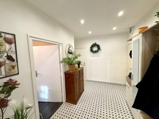 Kiadó 51 m²-estársasházi lakás I. Kerület (Krisztinaváros) , Attila út: 250'000 Ft
