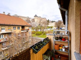 Eladó 42 m²-estársasházi lakás I. Kerület (Tabán) , Attila út: 79'000'000 Ft