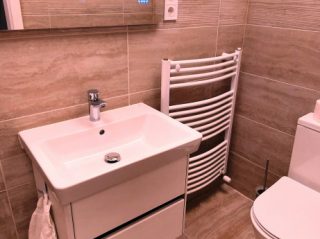 Eladó 90 m²-estársasházi lakás I. Kerület (Viziváros) , Széna tér: 189'000'000 Ft