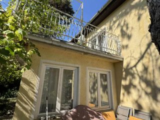 Eladó 96 m²-escsaládi ház II. kerület (Budaliget II/A.) , József Attila útja: 169'900'000 Ft