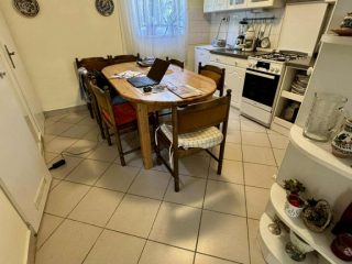 Eladó 96 m²-escsaládi ház II. kerület (Budaliget II/A.) , József Attila útja: 169'900'000 Ft