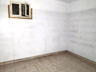 Kiadó 110 m²-esüzlethelyiség utcai bejárattal II. kerület (Felhévíz) , Szász Károly utca: 400'000 Ft