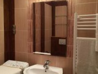 Kiadó 44 m²-estársasházi lakás II. kerület (Országút) , Kis Rókus utca: 640 EUR