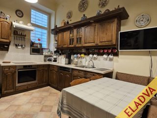 Eladó 102 m²-estársasházi lakás II. kerület (Országút) , Millenáris park közelében: 149'900'000 Ft