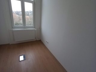 Kiadó 82 m²-eslakásban kialakított iroda II. kerület (Országút) , Szilágyi Erzsébet fasor: 500'000 Ft