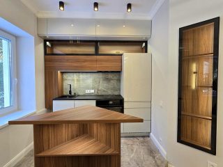 Eladó 24 m²-estársasházi lakás II. kerület (Pasarét) , Pasaréti út: 64'990'000 Ft
