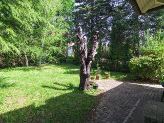 Eladó 218 m²-escsaládi ház II. kerület (Pesthidegkút II/A.) , kisgazda utca: 740'000 EUR