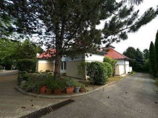 Eladó 172 m²-escsaládi ház II. kerület (Remetekertváros II/A.) , Honfoglalás utca: 259'900'000 Ft