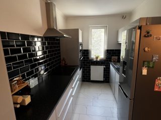 Eladó 54 m²-estársasházi lakás II. kerület (Rézmál) , Felvinci út: 123'000'000 Ft