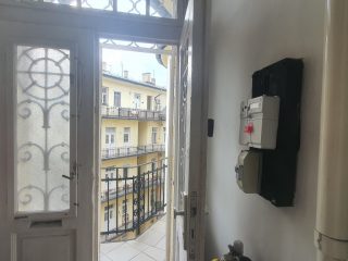 Eladó 90 m²-estársasházi lakás II. kerület (Rózsadomb) , ZIVATAR utca: 121'000'000 Ft