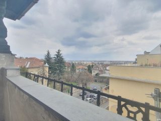 Eladó 90 m²-estársasházi lakás II. kerület (Rózsadomb) , ZIVATAR utca: 121'000'000 Ft