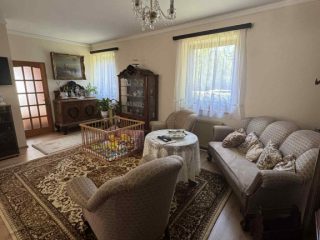 Eladó 148 m²-escsaládi ház II. kerület (Széphalom II/A.) , Aszú utca: 184'990'000 Ft