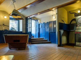 Eladó 130 m²-esvendéglátó egység utcai bejárattal II. kerület (Viziváros) , Széll Kálmán tér: 134'900'000 Ft