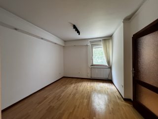 Kiadó 185 m²-estársasházi lakás II. kerület (Zöldmál) , Felső Zöldmáli út: 600'000 Ft