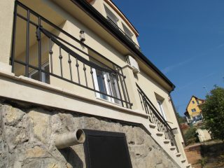 Kiadó 200 m²-escsaládi ház III. Kerület (Aranyhegy) , Aranyvölgy utca: 3'500 EUR