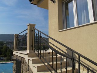 Kiadó 200 m²-escsaládi ház III. Kerület (Aranyhegy) , Aranyvölgy utca: 3'500 EUR