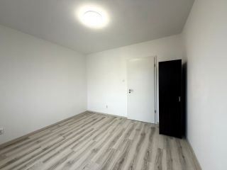 Eladó 50 m²-estársasházi lakás III. Kerület (Békásmegyer) , Hadrianus utca: 69'900'000 Ft