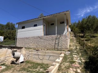 Eladó 89 m²-escsaládi ház III. Kerület (Békásmegyer- Ófalu) , Békásmegyer-Ófalu utca: 69'900'000 Ft