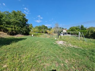 Eladó 1929 m²-estelek III. Kerület (Békásmegyer- Ófalu) , Kőbánya utca: 159'000'000 Ft