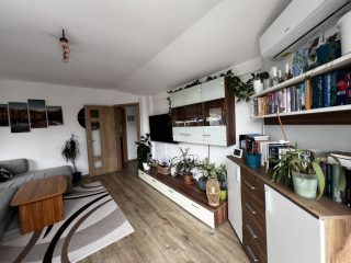 Eladó 65 m²-estársasházi lakás III. Kerület (Csillaghegy) , Árpád utca: 99'900'000 Ft