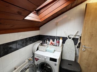 Eladó 65 m²-estársasházi lakás III. Kerület (Csillaghegy) , Árpád utca: 99'900'000 Ft