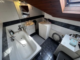 Eladó 65 m²-estársasházi lakás III. Kerület (Csillaghegy) , Árpád utca: 99'900'000 Ft