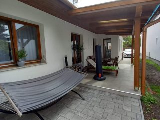 Kiadó 96 m²-escsaládi ház III. Kerület (Csillaghegy) , Botond utca: 600'000 Ft