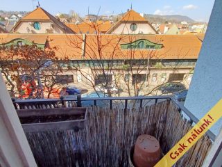 Eladó 29 m²-estársasházi lakás III. Kerület (Óbuda-központ) , Óbudai Egyetem közelében, Lajos utca: 54'900'000 Ft