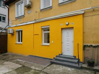 Eladó 36 m²-estársasházi lakás III. Kerület (Óbuda-központ) , Vörösvári út: 62'000'000 Ft