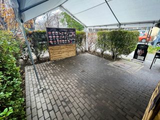 Eladó 19 m²-esüzlethelyiség utcai bejárattal III. Kerület (Óbudai ltp) , Vörösvári út: 27'000'000 Ft