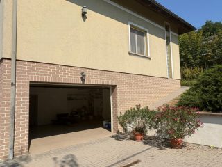 Kiadó 240 m²-escsaládi ház III. Kerület (Rókahegy) , Péterhegyi dűlő: 950'000 Ft