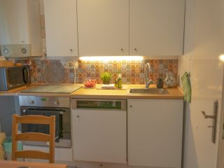 Eladó 270 m²-escsaládi ház III. Kerület (Szépvölgy) , Virág Benedek utca: 388'000'000 Ft