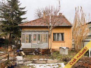 Eladó 80 m²-escsaládi ház III. Kerület (Törökkő) , Bojtár utca: 168'000'000 Ft