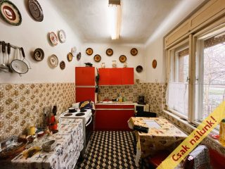 Eladó 80 m²-escsaládi ház III. Kerület (Törökkő) , Bojtár utca: 168'000'000 Ft