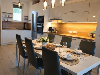 Eladó 69 m²-estársasházi lakás IV. Kerület (Izzó lakótelep) , 3 szobás PANORÁMÁS lakás az Izzó lakótelepen  eladó!: 86'500'000 Ft