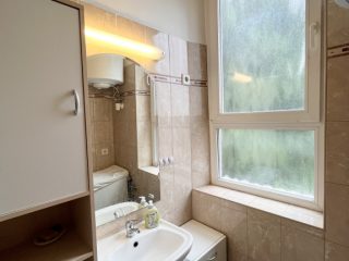 Eladó 52 m²-estársasházi lakás IV. Kerület (Izzó lakótelep) , Izzó lakótelep: 60'900'000 Ft