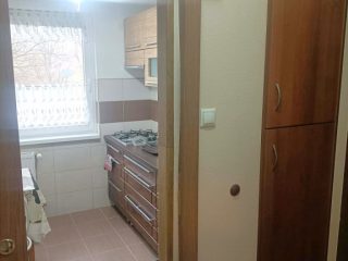 Kiadó 49 m²-estársasházi lakás IV. Kerület (Izzó lakótelep) , Ugró Gyula utca: 230'000 Ft