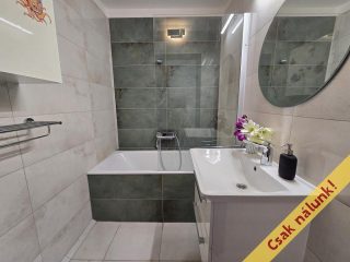 Eladó 65 m²-estársasházi lakás IV. Kerület (Káposztásmegyer I.) , Kordován tér: 74'500'000 Ft
