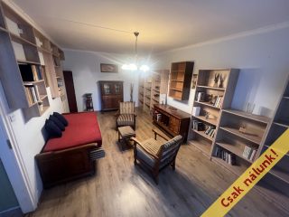 Eladó 36 m²-estársasházi lakás IV. Kerület (Káposztásmegyer I.) , Kordován tér: 54'000'000 Ft