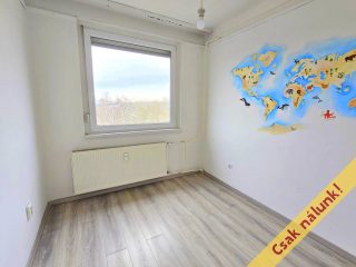 Eladó 63 m²-estársasházi lakás IV. Kerület (Káposztásmegyer II.) , Külső Szilágyi út: 74'000'000 Ft