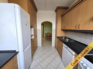 Eladó 63 m²-estársasházi lakás IV. Kerület (Káposztásmegyer II.) , Külső Szilágyi út: 74'000'000 Ft