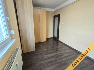 Eladó 63 m²-estársasházi lakás IV. Kerület (Káposztásmegyer II.) , Külső Szilágyi út: 74'000'000 Ft